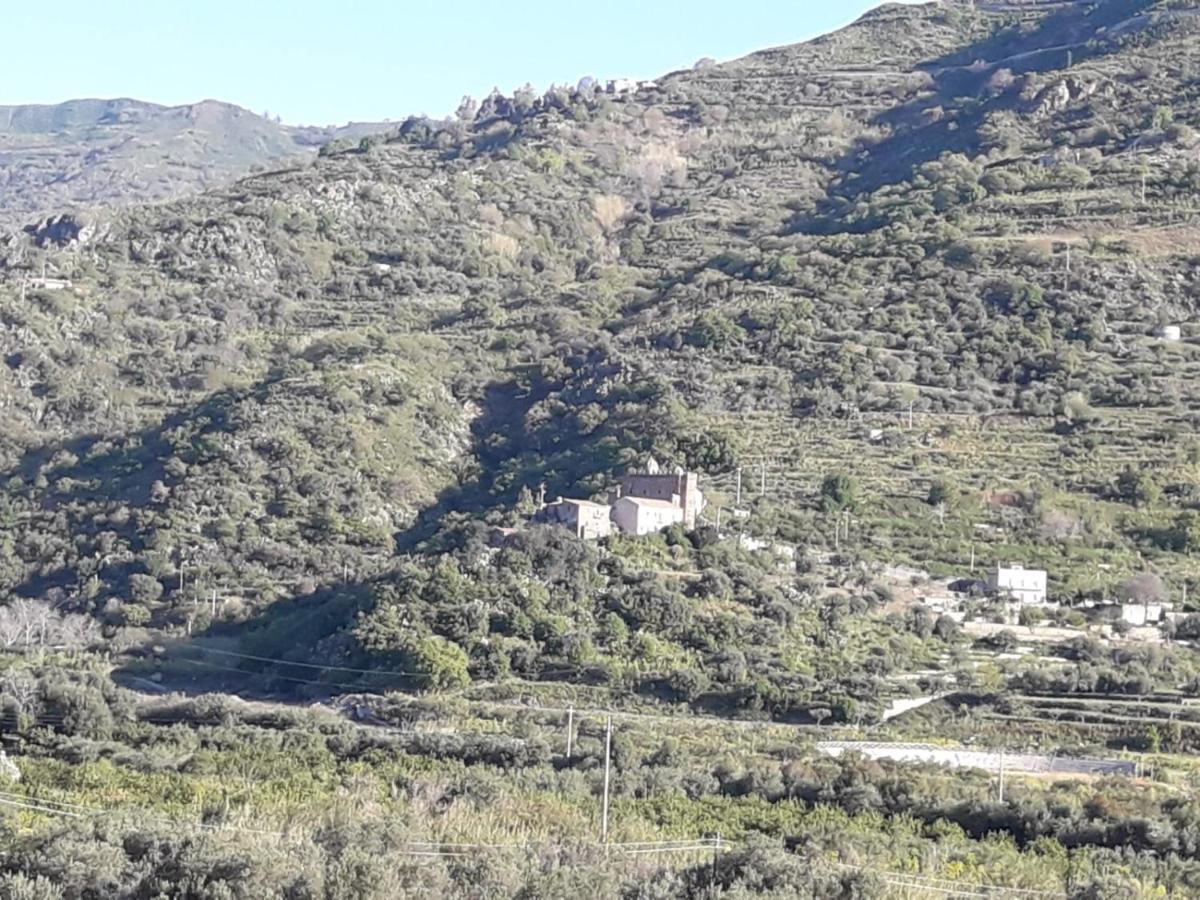 Casa Di Lucia Apartment Forza d'Agro Bagian luar foto