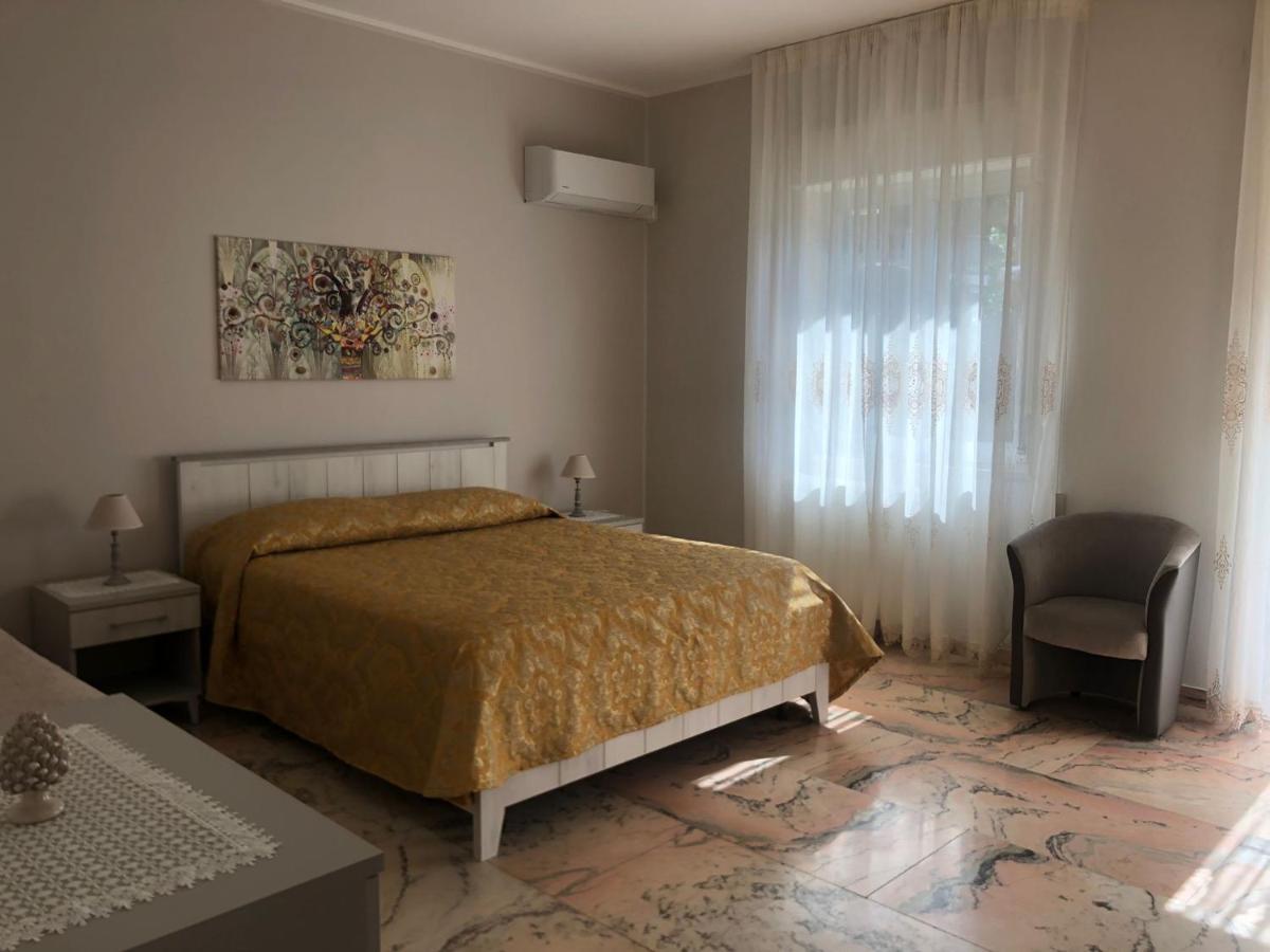 Casa Di Lucia Apartment Forza d'Agro Bagian luar foto